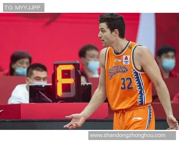 可兰白克的传奇人生与文化影响探讨与启示 可兰白克的传奇人生与文化影响探讨与启示