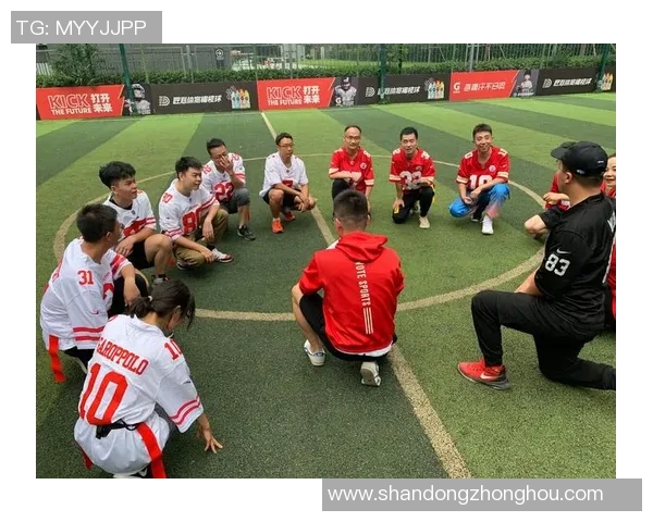 南京篮球队默契配合解析:从战术到团队精神的全面剖析 南京篮球队默契配合解析:从战术到团队精神的全面剖析