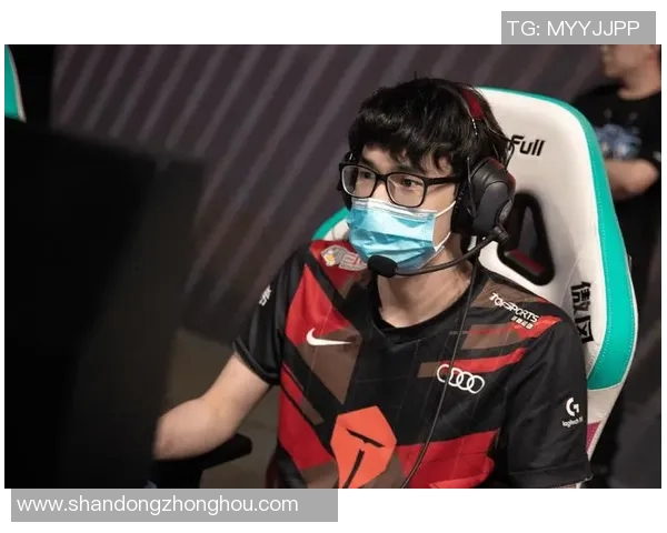 摩雷伦斯与艾维斯的精彩对决谁能在赛场上笑到最后